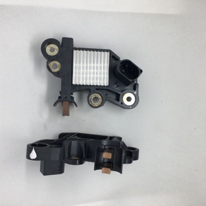 Régulateur de tension 14V pour Bosch Marque 0272220813 0272220843 Régulateurs 12V pour <span class=keywords><strong>Mercedes</strong></span> E200 E250 M274 Moteur <span class=keywords><strong>Alternateur</strong></span> - Product Image 2