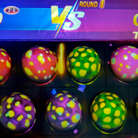 Support technique à distance, jeux de balles interactifs, solution de projection intelligente, sphère de saut immersive pour aire de jeux