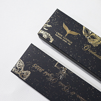 Ensemble de défilement de style classique cartes de papier de défilement avec bâton en plastique et boîte de papier en feuille d'or et gland pour l'événement d'invitation de mariage
