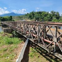 Pont à poutres en acier sur mesure, galvanisé à chaud, pour utilisation temporaire et permanente