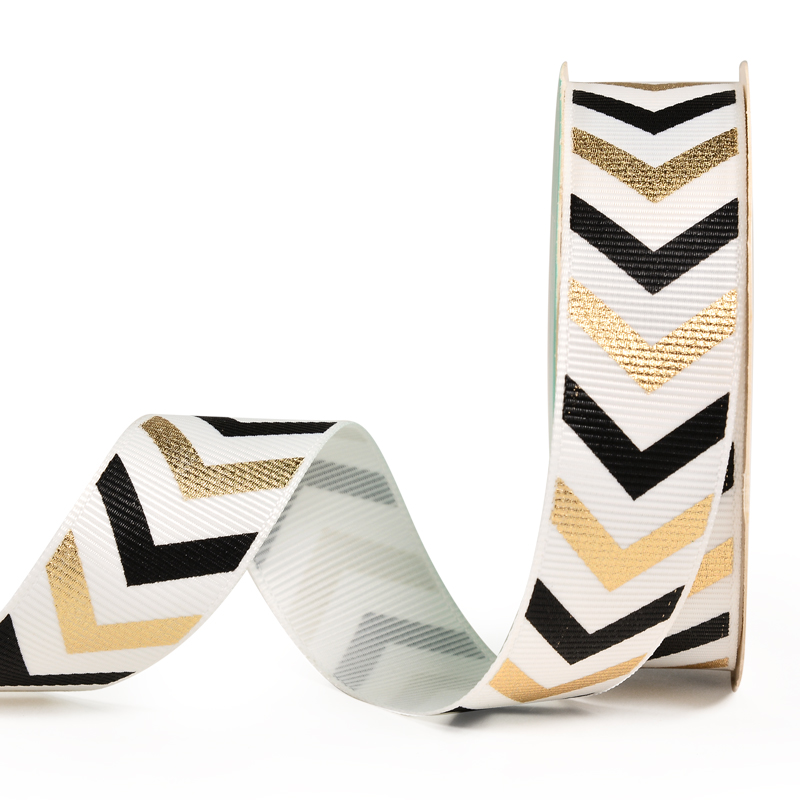 ลูกศรสีทอง