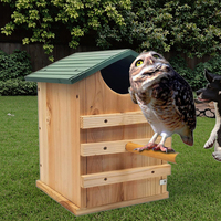 Maisons d'alimentation d'extérieur pour hiboux Maisons d'oiseaux à l'extérieur Maison en bois pour animaux de compagnie Oem Odm Pic Cabane en bois Maisons et meubles pour animaux de compagnie Coupe-vent Trou d'arbre