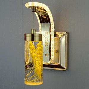 مصباح جداري حديث بتصميم زهور LED، مصنوع من الأكريليك والألومنيوم مع زهور مجففة، ذهبي اللون، مناسب لتزيين المنازل والفنادق وغرف النوم والحمامات - Product Image 2