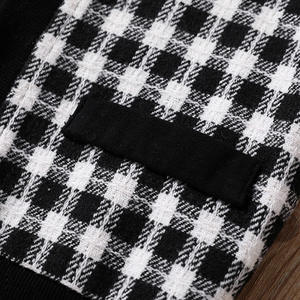 Conjuntos <span class=keywords><strong>de</strong></span> ropa <span class=keywords><strong>de</strong></span> primavera y otoño para niñas, Top liso <span class=keywords><strong>de</strong></span> manga larga + cárdigan estampado a cuadros, falda acampanada, venta al por mayor, <span class=keywords><strong>2022</strong></span> - Product Image 4