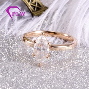 Anillo de oro amarillo de 14 quilates Anillo de diamantes Moissanite Anillo de compromiso de oro macizo de <span class=keywords><strong>1</strong></span>.5 quilates Marquesa - Product Image 6