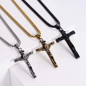 Collar de Cruz de Acero Inoxidable para Hombre |   Colgante de Jesús Crucificado |   Cadena de Oro, Plata y Negro para Regalo de Joyería - Product Image 3