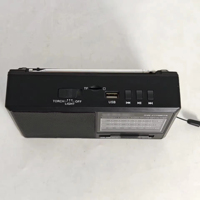 Radio portable multi-bandes FM AM SW personnalisée, lecteur MP3, lampe torche LED, appareil audio d'urgence rechargeable pour l'extérieur
