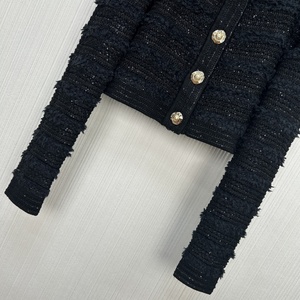 Nouvelle Collection Printemps 2026 : Style Vintage, Col en Tweed Tissé Orné d'une Boucle Dorée, à Simple Boutonnage, avec Courte Frange Noire - Product Image 4