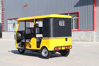 Tricycle Taxi Tuk-Tuk à Essence 200CC, Auto-rickshaw Personnalisable 2/3 Rangées de Sièges pour le Marché Africain du Ghana et du Nigéria