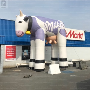 Vaca Lechera Inflable Gigante de 11 Pies con Logotipo Personalizado, Modelo de Vaca <span class=keywords><strong>Holstein</strong></span> Grande con Luz LED para Publicidad en Tiendas de Productos Lácteos/Granjas - Product Image 6
