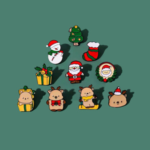Broches bonitos de dibujos animados navideños, insignias metálicas de Papá Noel y muñeco de nieve, regalos navideños, MEDALLAS, ropa y accesorios - Product Image 1