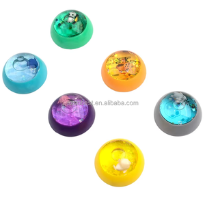 Aimants de réfrigérateur ronds personnalisés en acrylique, mignons, 3D, avec motifs de paillettes flottantes, aimants de réfrigérateur ronds colorés à mouvement liquide - Product Image 4