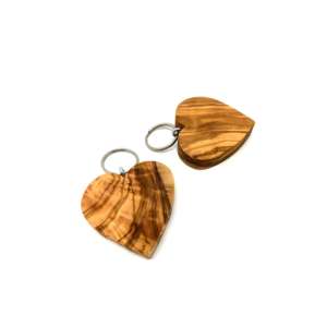 Cuore in legno d'olivo – inciso - Product Image 3