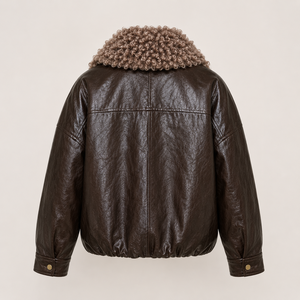 Chaqueta Corta de Invierno para Mujer, con Cuello de Piel Sintética Teñida, Ecológica, Negra, para un Look Elegante en Clima Frío - Product Image 3