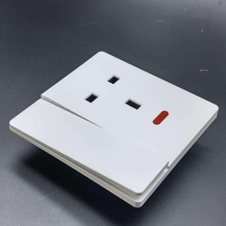 UK Standard New Design Super-thin Switches and Sockets 13A Electrical Wall Socket With Neon