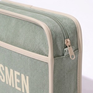 Bolsa de maquillaje de pana verde salvia con textura fina, estuche cosmético con bolsillo frontal deslizable, estampado de letras, logotipo personalizado OEM - Product Image 4