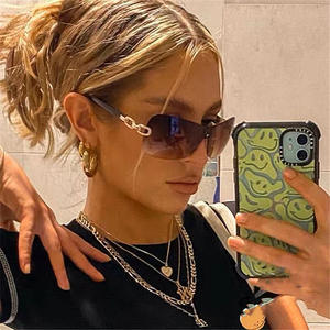 Gafas de Sol sin Marco FJ3537 para Mujer, Protección UV400, Lentes de PC, Marco de Plástico y Metal, Estilo Deportivo, Venta al Por Mayor Internacional - Product Image 3