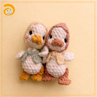 Vente en gros de poupées musulmanes au crochet faites à la main, poupées animales en tricot doux, jouets en peluche mignons pour bébés, cadeaux pour enfants, logo personnalisé, usine OEM