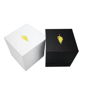 Cajas de Regalo de Perfume Blancas Ecológicas al por Mayor, Caja de Embalaje para Velas Personalizable con Logotipo Estampado en Oro - Product Image 5
