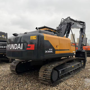 Excavatrice Hyundai R220 d'occasion certifiée |   Moteur, boîte de vitesses, pompe hydraulique et roulements entièrement inspectés - Product Image 1