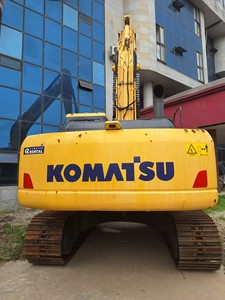 Excavatrice sur chenilles hydraulique Komatsu PC220-7 d'occasion de haute qualité, moteur en bon état, à vendre - Product Image 4