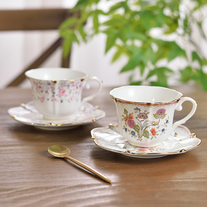 Exquisite High-End Medieval Blue White Porcelain Ceramic <strong>Cup</strong> Set Retro European Style Afternoon Tea Including <strong>Cups</strong> <strong>Saucers</strong> - Product Image 4