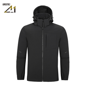 Veste trench imperméable à capuche pour homme Aonesport, polyester et nylon, légère, streetwear urbain, coupe classique, fermeture éclair - Product Image 4