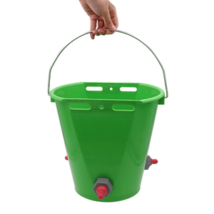 8L Bê Trung Chuyển Nhựa Cừu Trung Chuyển Bê Sữa Xô Gia Súc Ăn Xô Xô Gia Súc Cừu Sữa Trung Chuyển Với Teats - Product Image 3