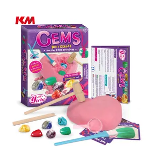 2022 Neuankömmling Kinderspiel zeug DIY rosa Herzform Clod Dig Spielzeug Set Edelstein Dig Kit und erstellen Sie Ihre eigenen Edelsteine Schmuck