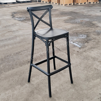 Chaise de restaurant empilable à prix d'usine pour événements et réceptions, chaise Charivari moderne en plastique durable avec dossier croisé