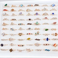 Lot de 100 bagues de phalange dorées style bohème pour femme, empilables, délicates, pour couple, avec cristaux colorés et étincelants