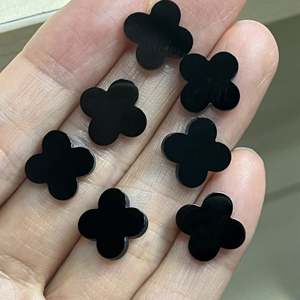 Trébol de cuatro hojas de ónix negro de 13*13*2mm para joyería DIY - Product Image 3