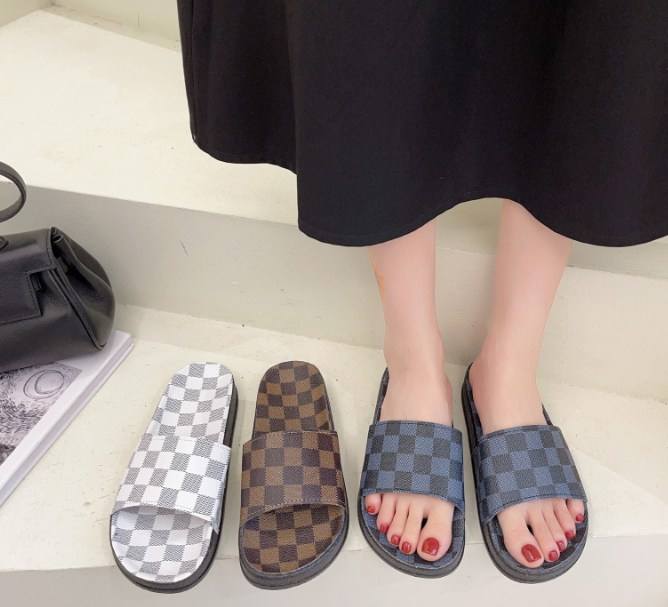 caucho slippers price