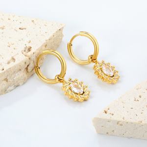 Pendientes de Aro Colgantes de Acero Inoxidable con Baño de Oro de 18K, Diseño de Girasol con Zirconia, Hipoalergénicos, para Mujer, Joyería de Moda - Product Image 4