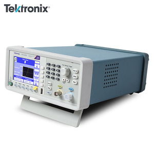 Générateur de fonctions et de formes d'onde arbitraires Tektronix Afg1022/afg1062 à double canal, 60 MHz, 1 mVpp, 230x110x306 mm - Product Image 2