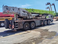Grue sur camion d'occasion ZOOMLION 80 tonnes, modèle 2017, hauteur de levage 50m, moteur Cummins, roulement Evangel, contrepoids 15 tonnes