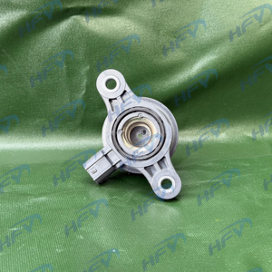 Vanne d'eau électronique 16671-37010 pour <span class=keywords><strong>Toyota</strong></span> Corolla - Product Image 6