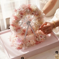 Rose éternelle de haute qualité dans une boîte cadeau en acrylique – Cadeau romantique d'anniversaire, souvenir durable, roue de fleurs décorative