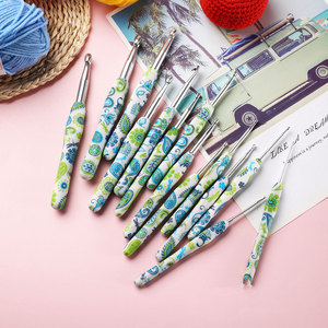 Juego de <span class=keywords><strong>14</strong></span> Agujas de Ganchillo Estándar Americanas con Diseño Impreso y Mango Suave para Tejer Lana - Product Image 2