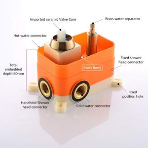 Set Sistema Doccia Oro Spazzolato con <span class=keywords><strong>Soffione</strong></span> a Pioggia e Doccetta, Montaggio a Parete, Valvola e Accessori per Vasca ad Alta Pressione - Product Image 3