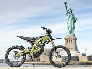 Surron Light Bee X 2026 – Vitesse maximale de 74 km/h, 60V 40Ah, 50 cellules S, résistant à l'eau IP67 – Pour les motards américains - Product Image 3