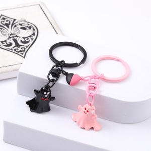Portachiavi Fantasma Carini con Chiusura Magnetica a Cuore per Amici Ragazzi Ragazze, Divertente Regalo di Halloween, Gioielli Fai da Te Fatti a Mano - Product Image 2