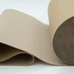 Qualité appréciée Rouleau de papier ondulé Rouleau de papier ondulé Prix compétitif Fabriqué au Vietnam VINA GREEN PACK - Product Image 1