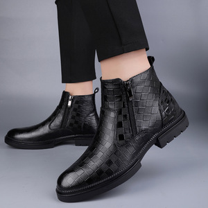 Bottines en cuir véritable pour homme, automne/hiver, design élégant noir avec doublure en fourrure, fermeture éclair et semelle intérieure EVA, bout pointu - Product Image 3
