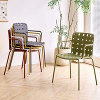 Chaises de jardin, de restaurant et de café modernes et contemporaines, portables, en plastique PP, avec dossier et accoudoirs, imperméables, couleurs OEM