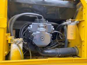 Excavadora Komatsu usada de alta calidad, buen estado, motor de Motor japonés de 20 toneladas para obras de construcción, venta de Shanghai - Product Image 4