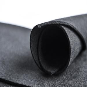 Fieltro de Fibra de Carbón Activado STF 1600, Material de Filtro Industrial Negro de Peso Medio para Tratamiento de Agua y Aguas Residuales - Product Image 1