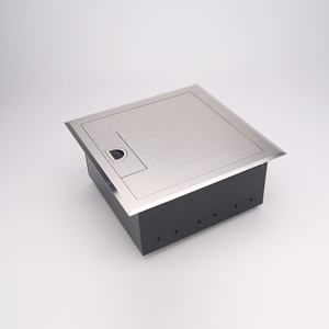 Boîte de sortie au sol avec prise électrique, boîte de base et sortie de câble à fermeture automatique - Product Image 2