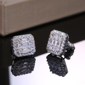 Orecchini a Perno Quadrati in Cristallo per Donne, Piccoli e Semplici, Accessori di Moda per Uso Quotidiano - Product Image 6