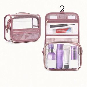 Trousse de Toilette Suspendue Imperméable en PVC Transparent avec Fermeture Éclair, Personnalisable avec Logo et Lettres, pour Voyage, Vente en Gros par Design Factory - Product Image 6